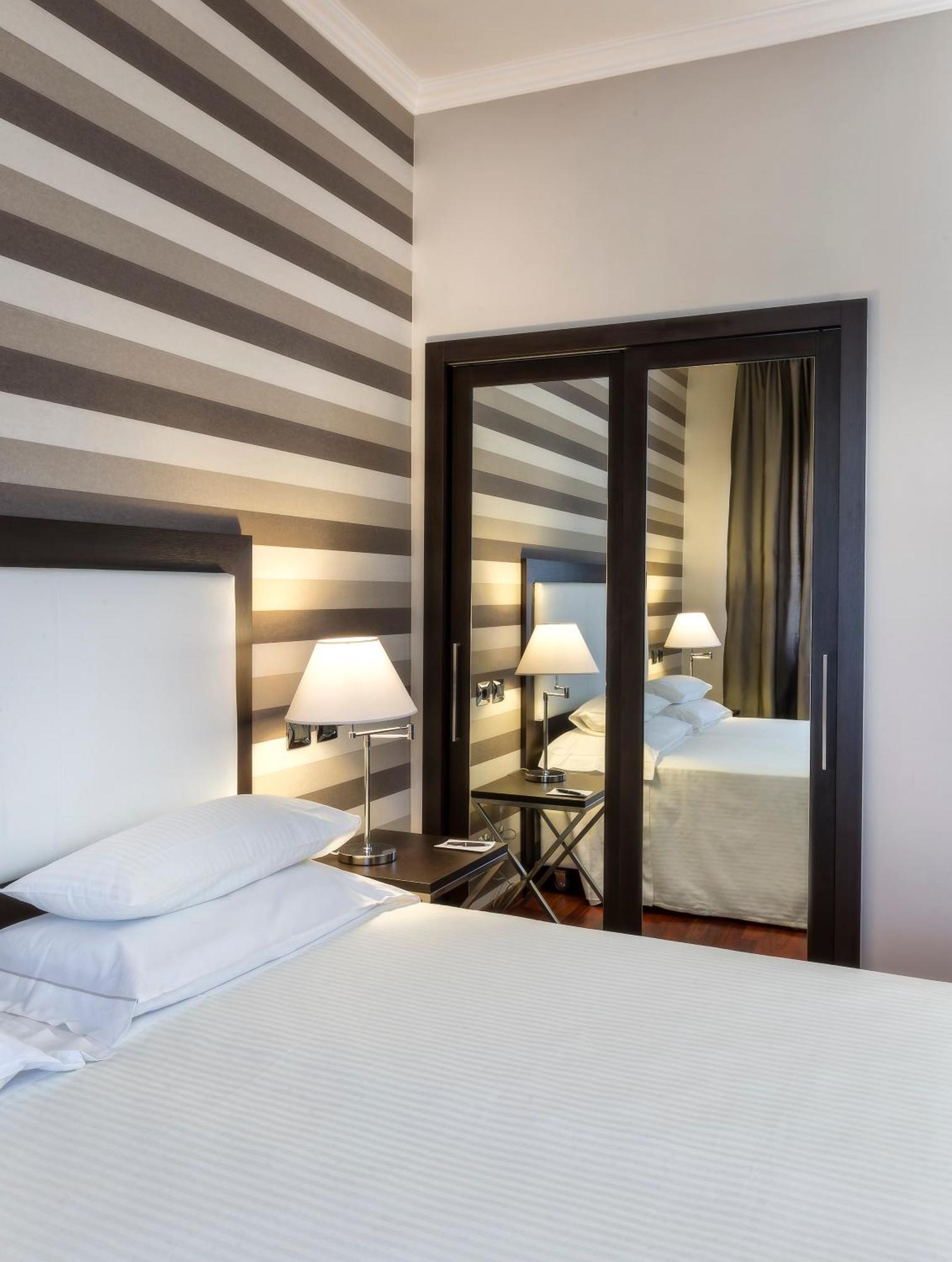 Sina Maria Luigia Hotel Parma Ngoại thất bức ảnh