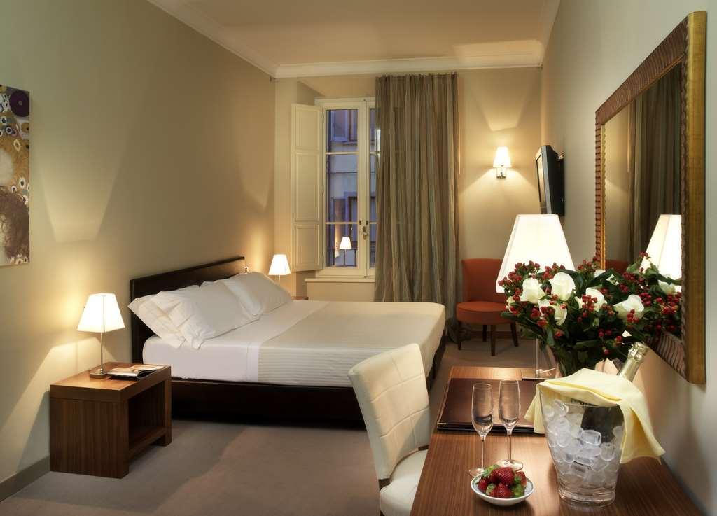 Sina Maria Luigia Hotel Parma Phòng bức ảnh
